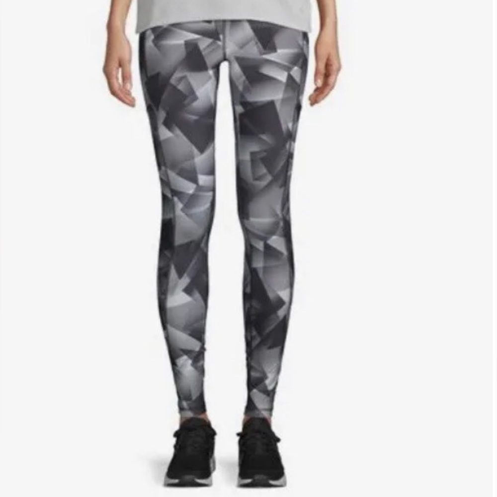 Avia high performance asymmetrical black grey and white leggings size M NWOT